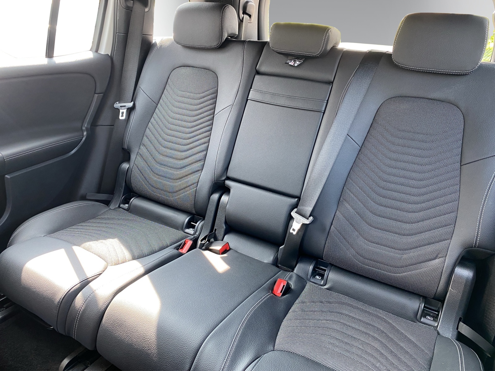 Image MERCEDES-BENZ GLB-250 GLB 250 Style 4 MATIC