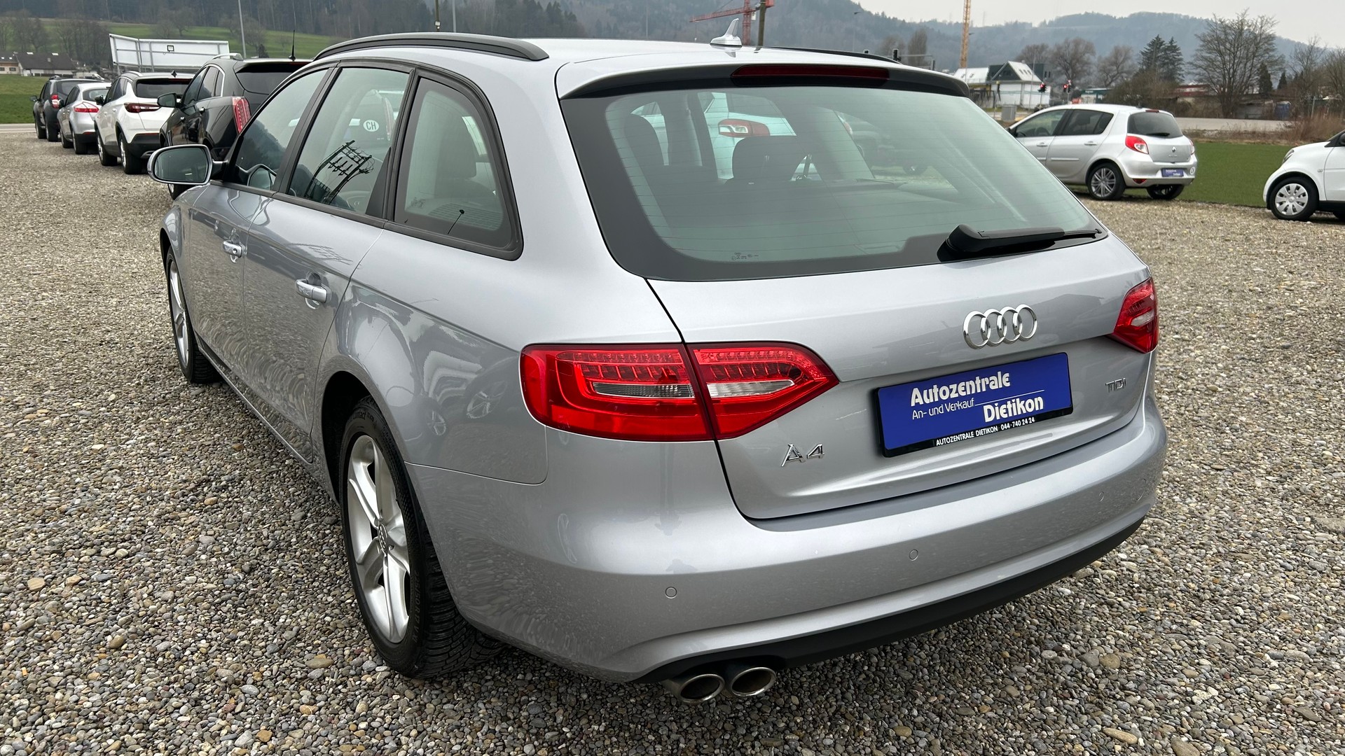 AUDI A4 Avant 2.0 TDI multitronic-showroom-element-3