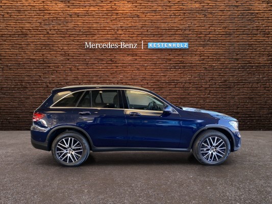 MERCEDES-BENZ GLC 300 e 4Matic-showroom-element-2