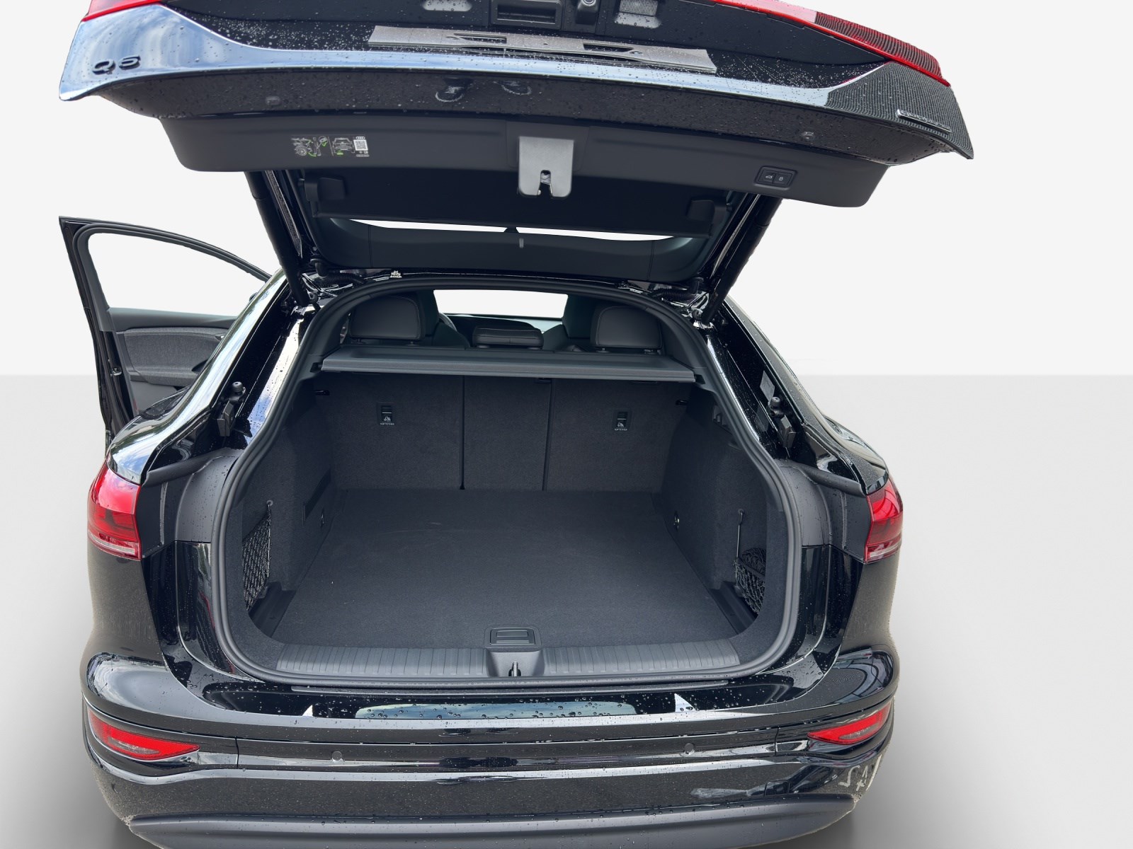 AUDI Q6 Sportback e-tron quattro-image-12