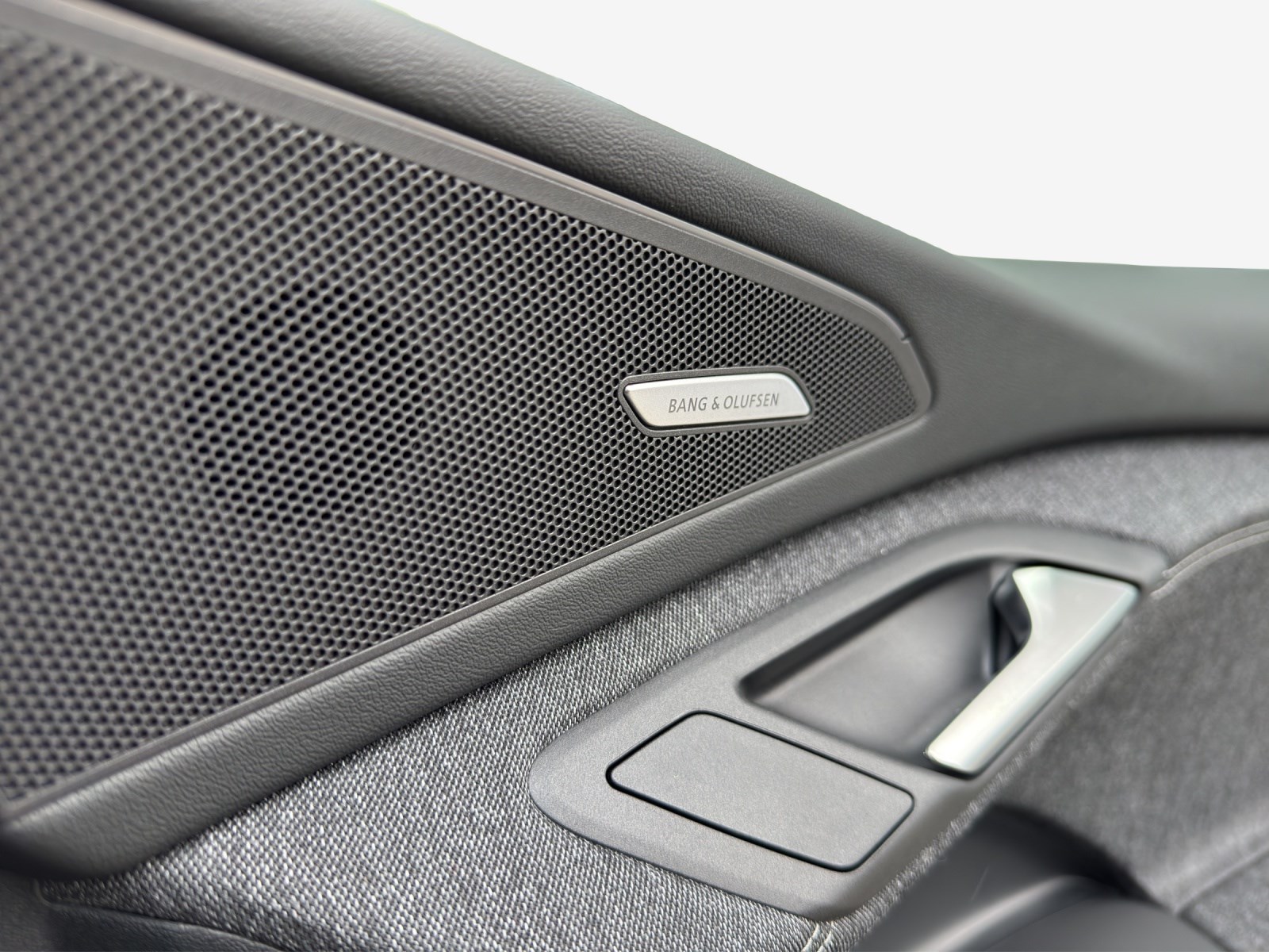 AUDI Q6 Sportback e-tron quattro-image-15