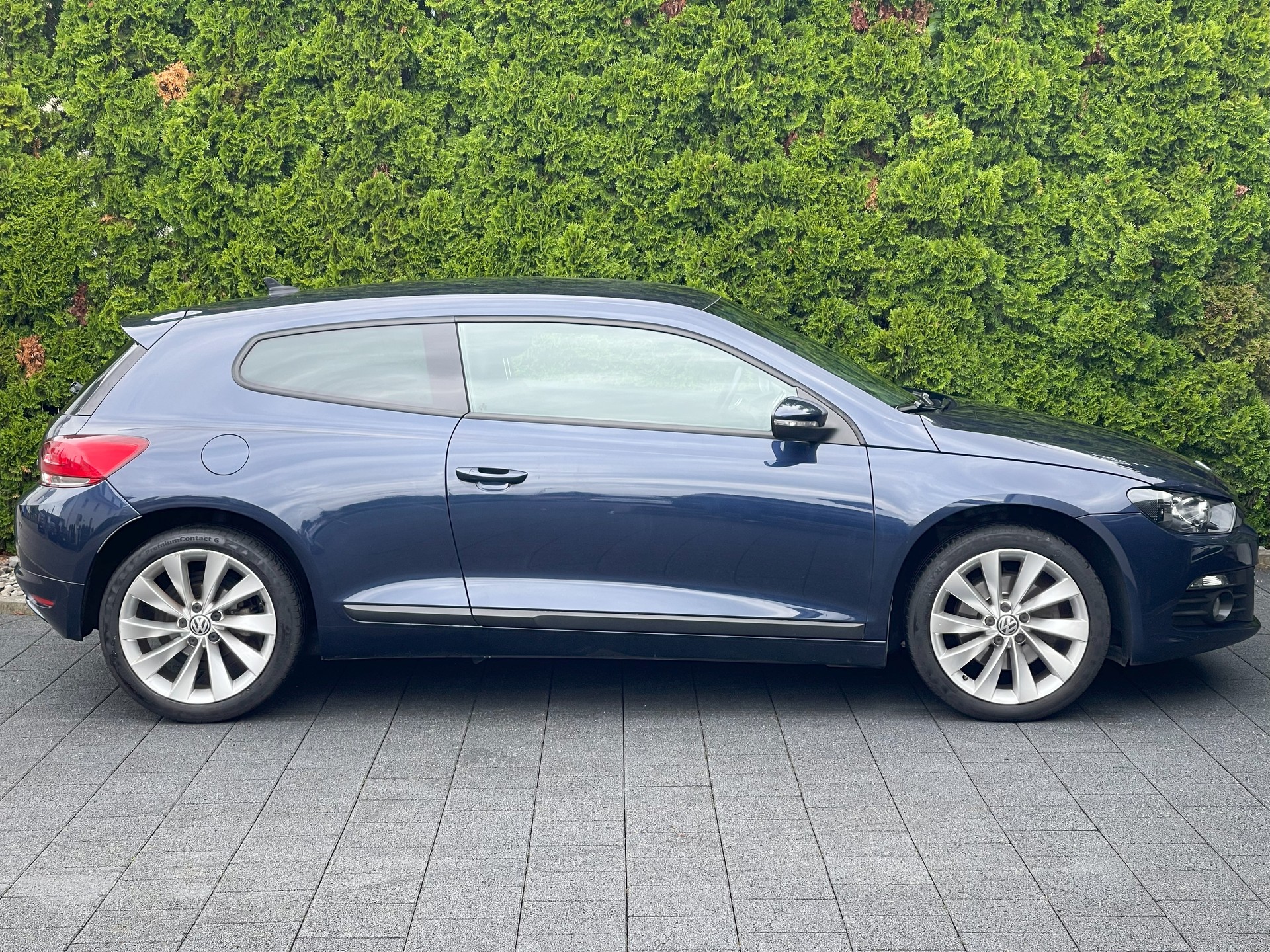 VW Scirocco 2.0 TSI Team DSG-image-4