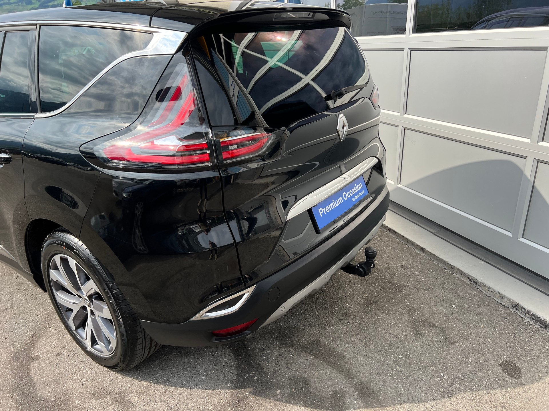 RENAULT Espace 1.8 TCe 90th Anniversary *** 7 Sitze * Navi * Panoramadach * AHK 2000 kg. * frisch ab MFK * 1 Jahr Garantie ***-showroom-element-3