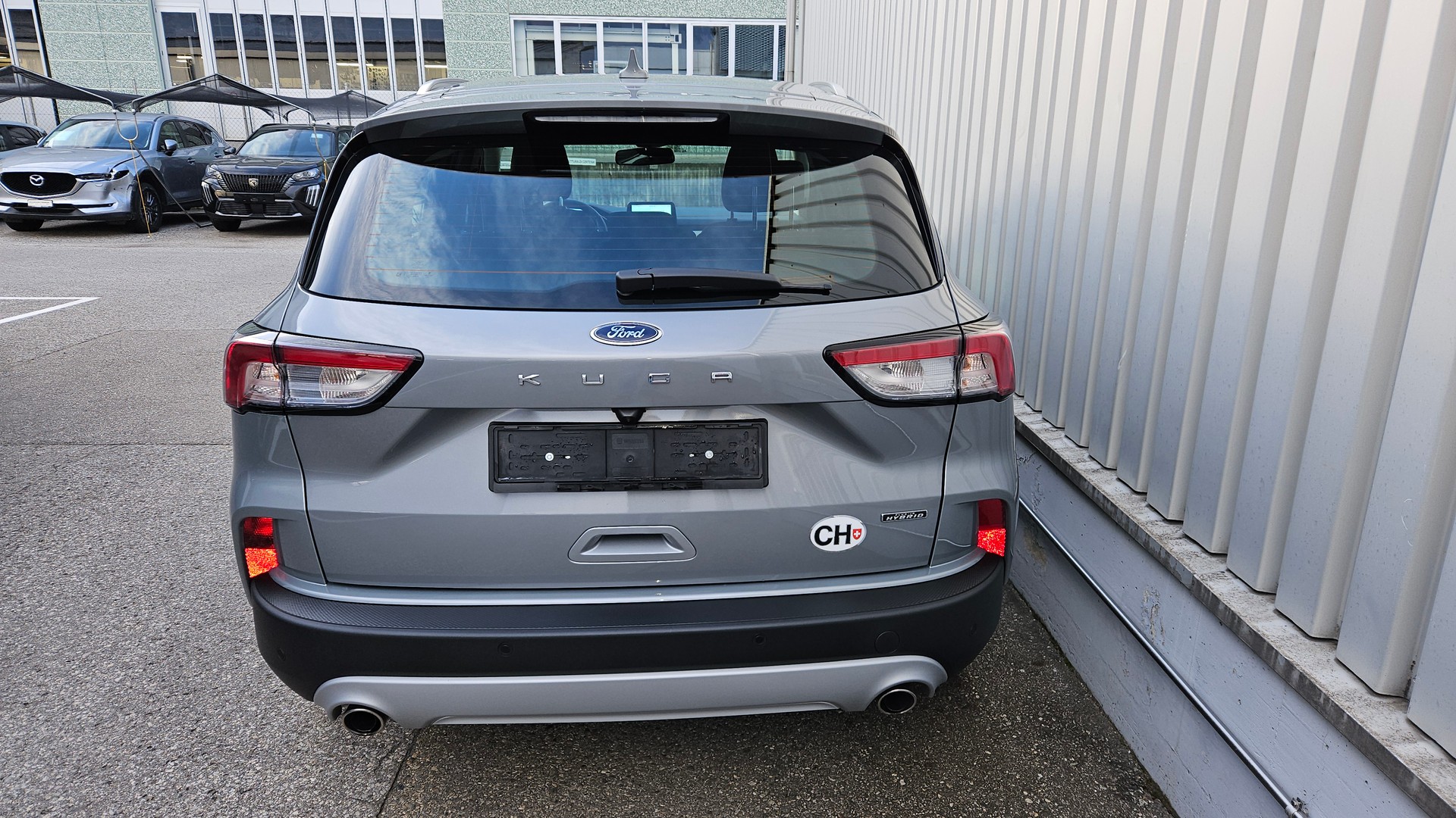 FORD Kuga 2.5 PHEV Titanium 2W-image-4