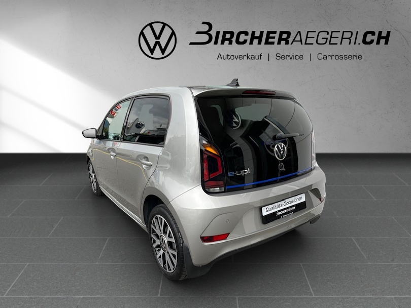VW e-Up-showroom-element-2