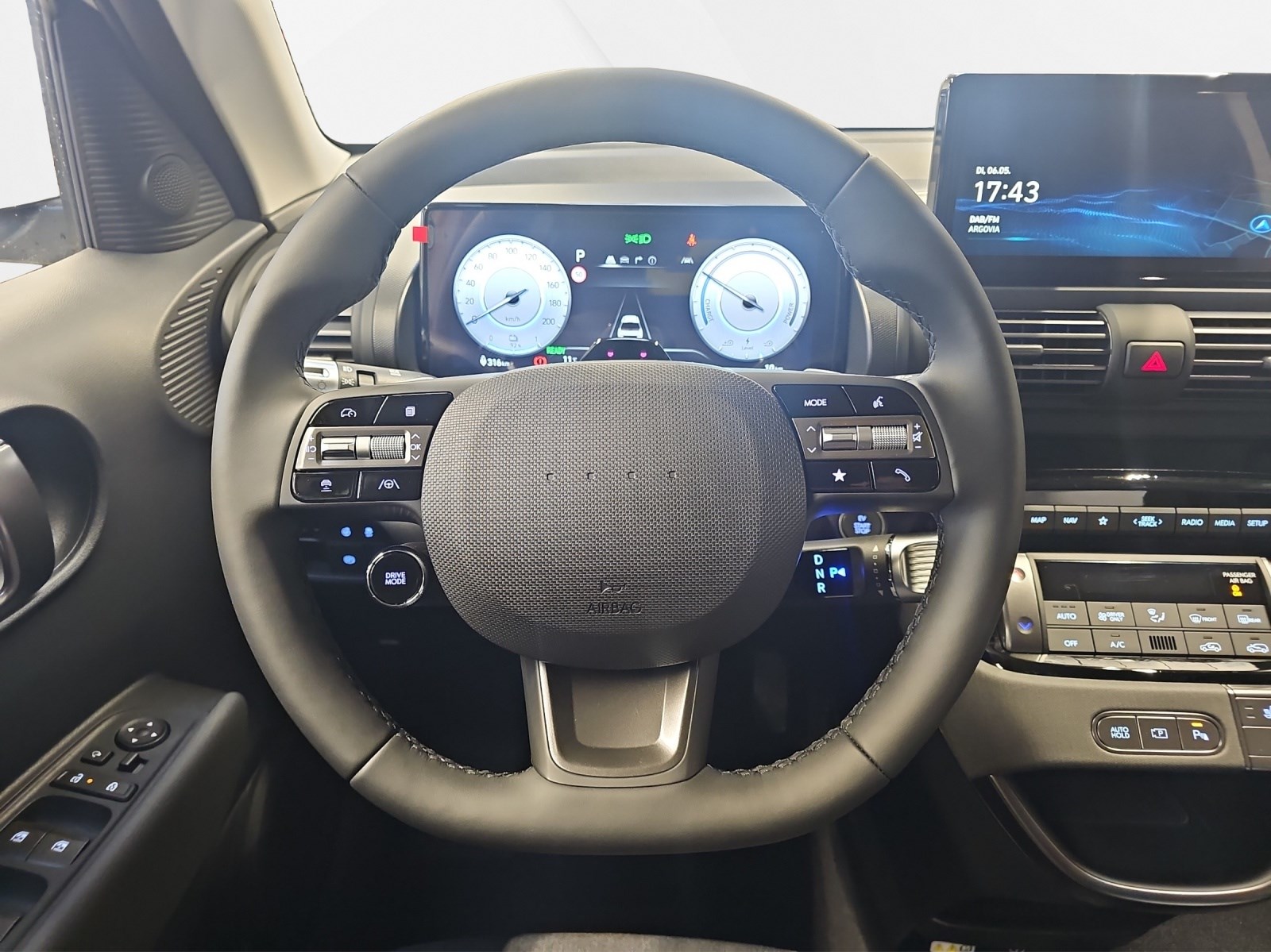 HYUNDAI Inster Electric Amplia-image-11