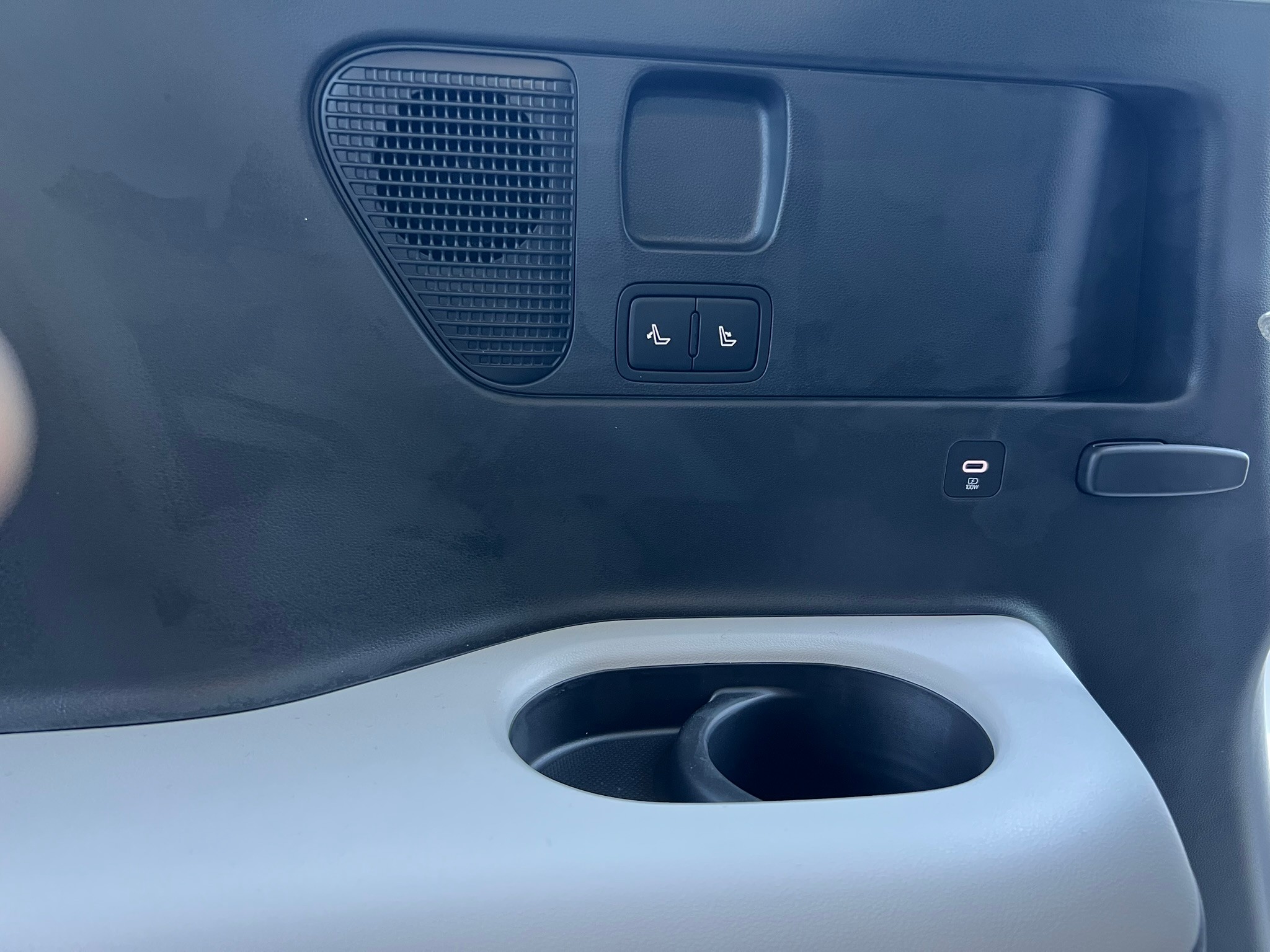 Image HYUNDAI IONIQ Ioniq 9 110kWh Vertex Caligraphy 4WD