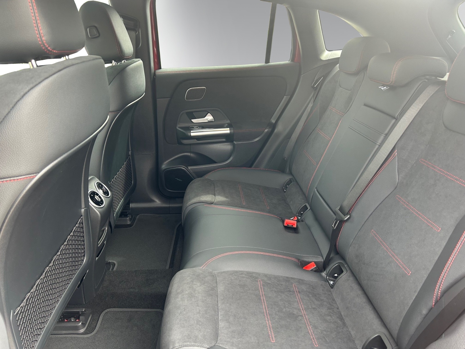 Image MERCEDES-BENZ EQA-250 EQA 250+ 70,5kWh Excellence