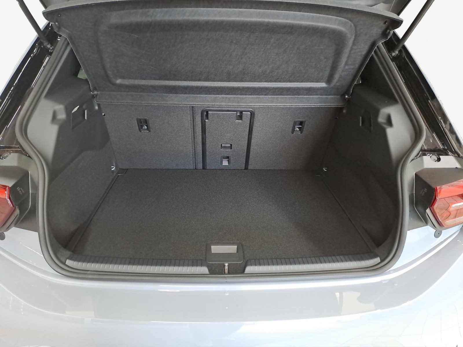 VW ID.3 Pro S 77 kWh Pro S United-image-12