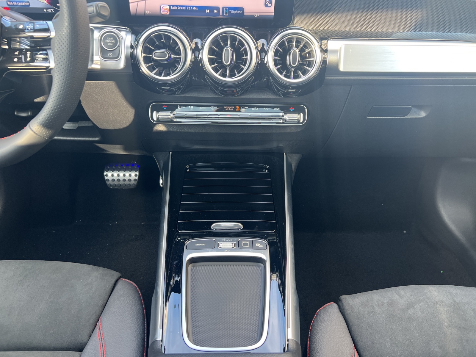 Image MERCEDES-BENZ GLB-250 GLB 250 4Matic 8G-Tronic