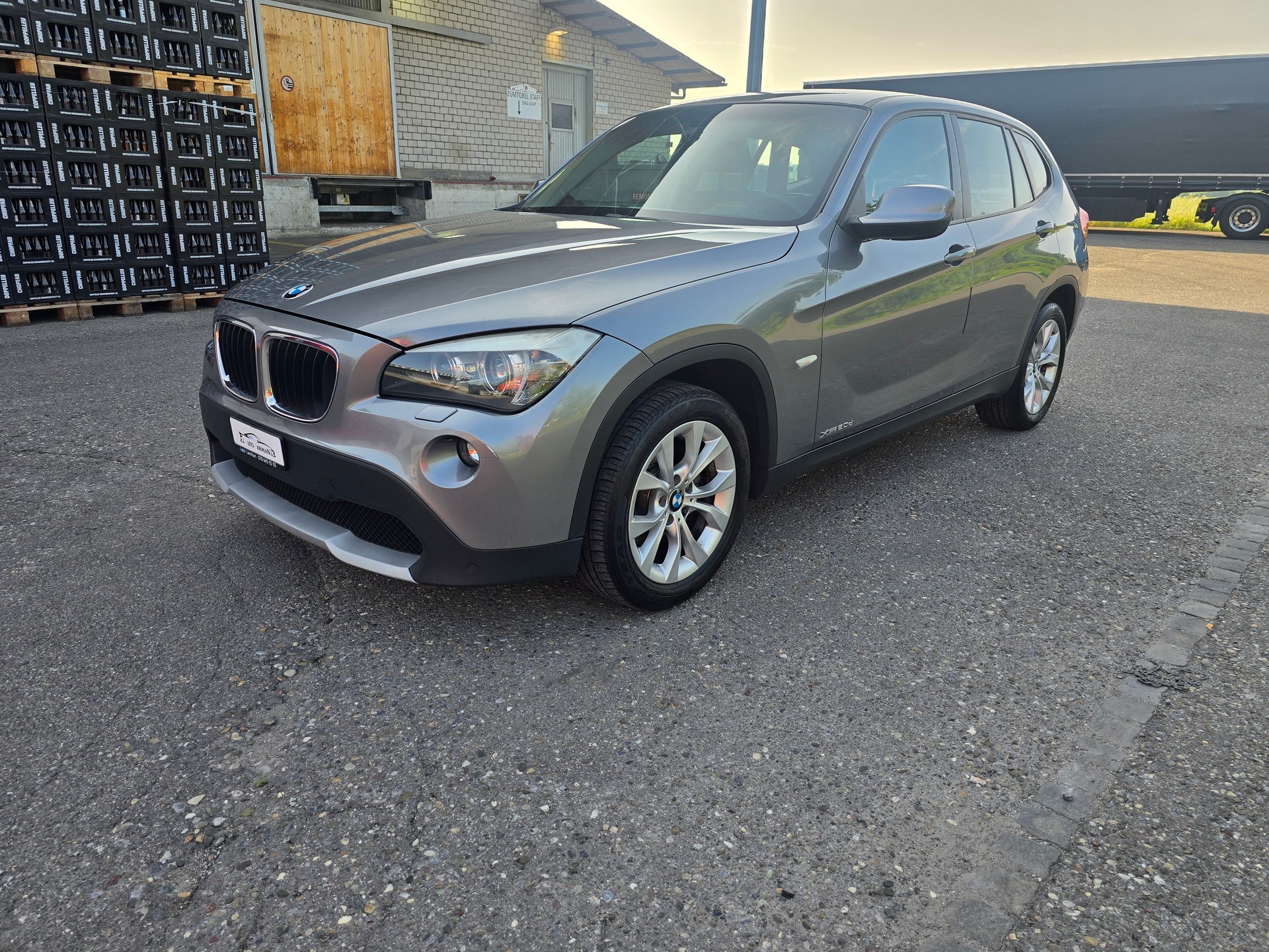 BMW X1 xDrive 20d Steptronic-showroom-element-2
