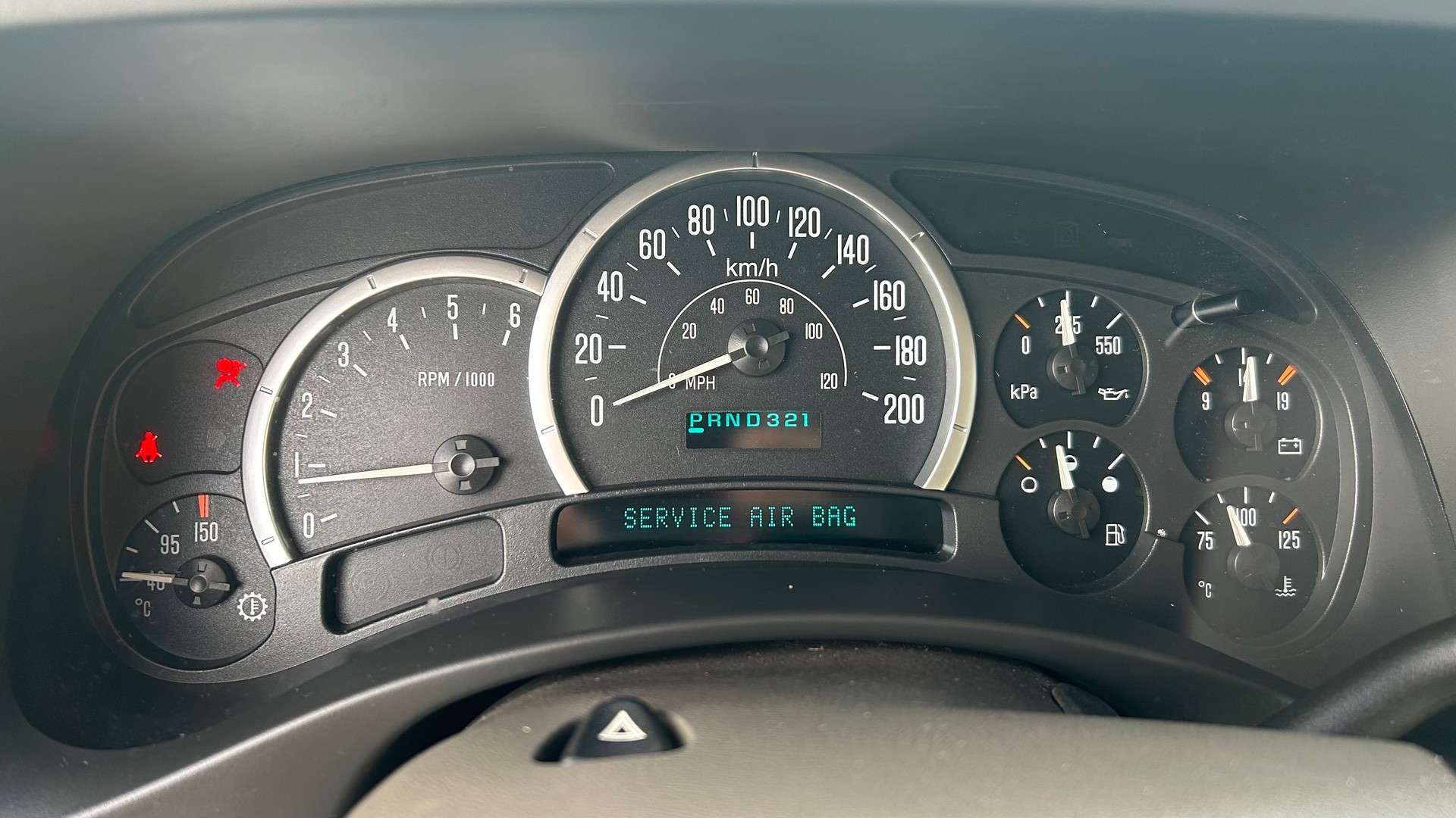 CADILLAC ESCALADE 6.0 ESV-showroom-element-2