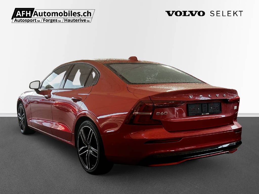 VOLVO S60 T8 e AWD R-Design-showroom-element-2