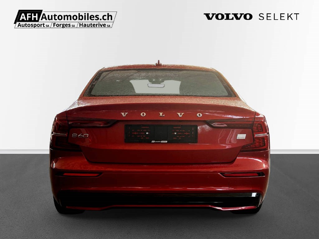 VOLVO S60 T8 e AWD R-Design-showroom-element-3
