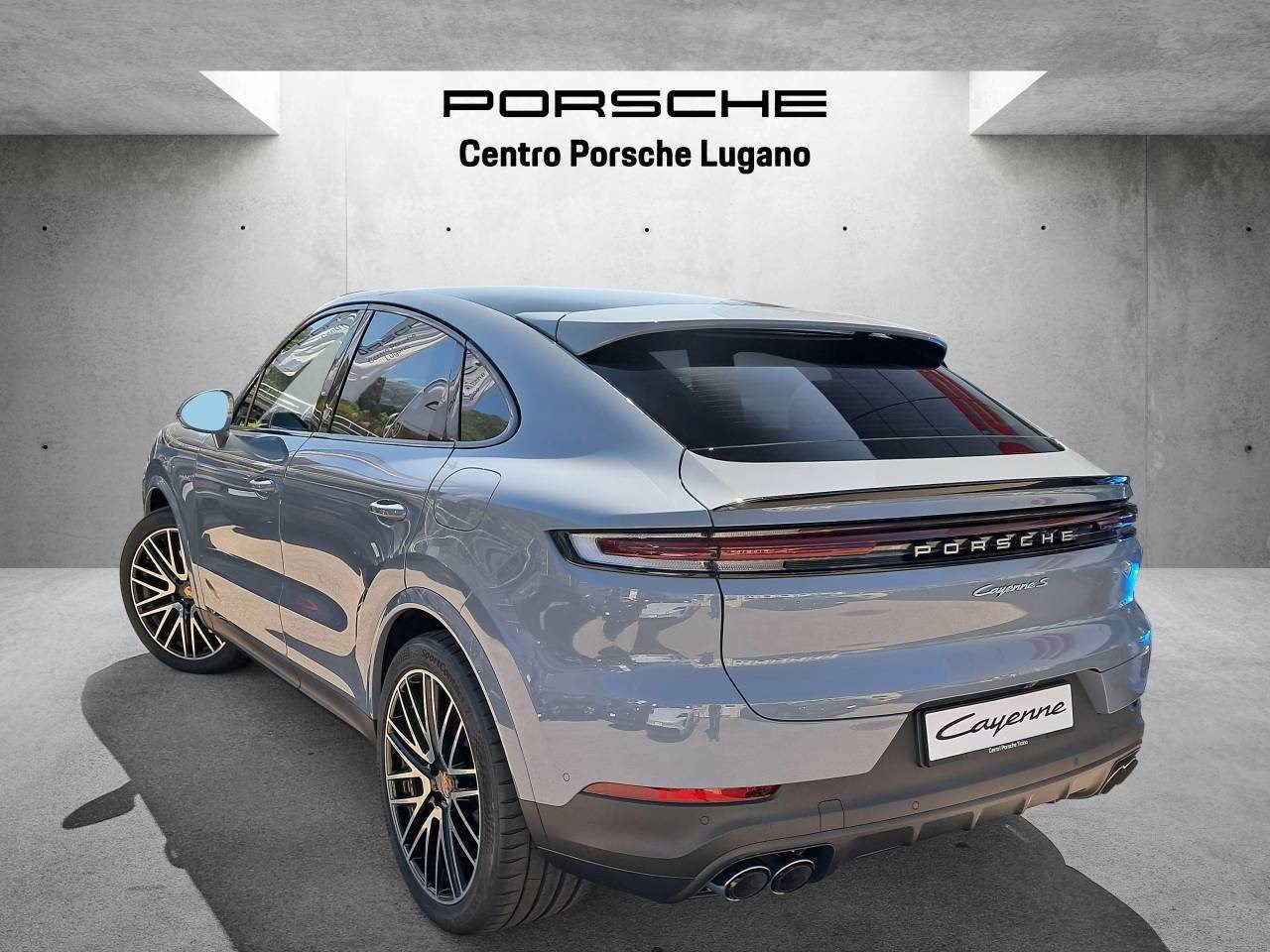 PORSCHE CAYENNE E-HYBRID Cayenne S E-Hybrid Coupé-showroom-element-2
