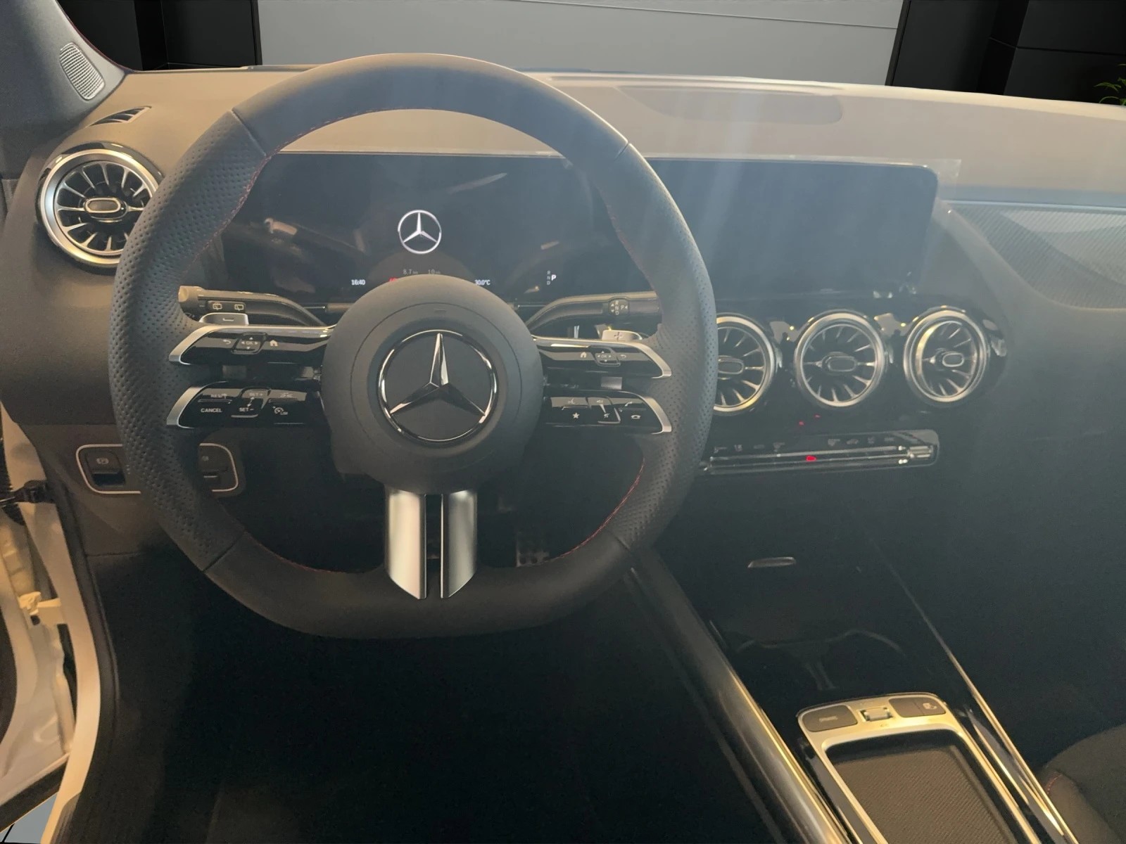 Image MERCEDES-BENZ GLA-220 GLA 220 4Matic 8G-DCT