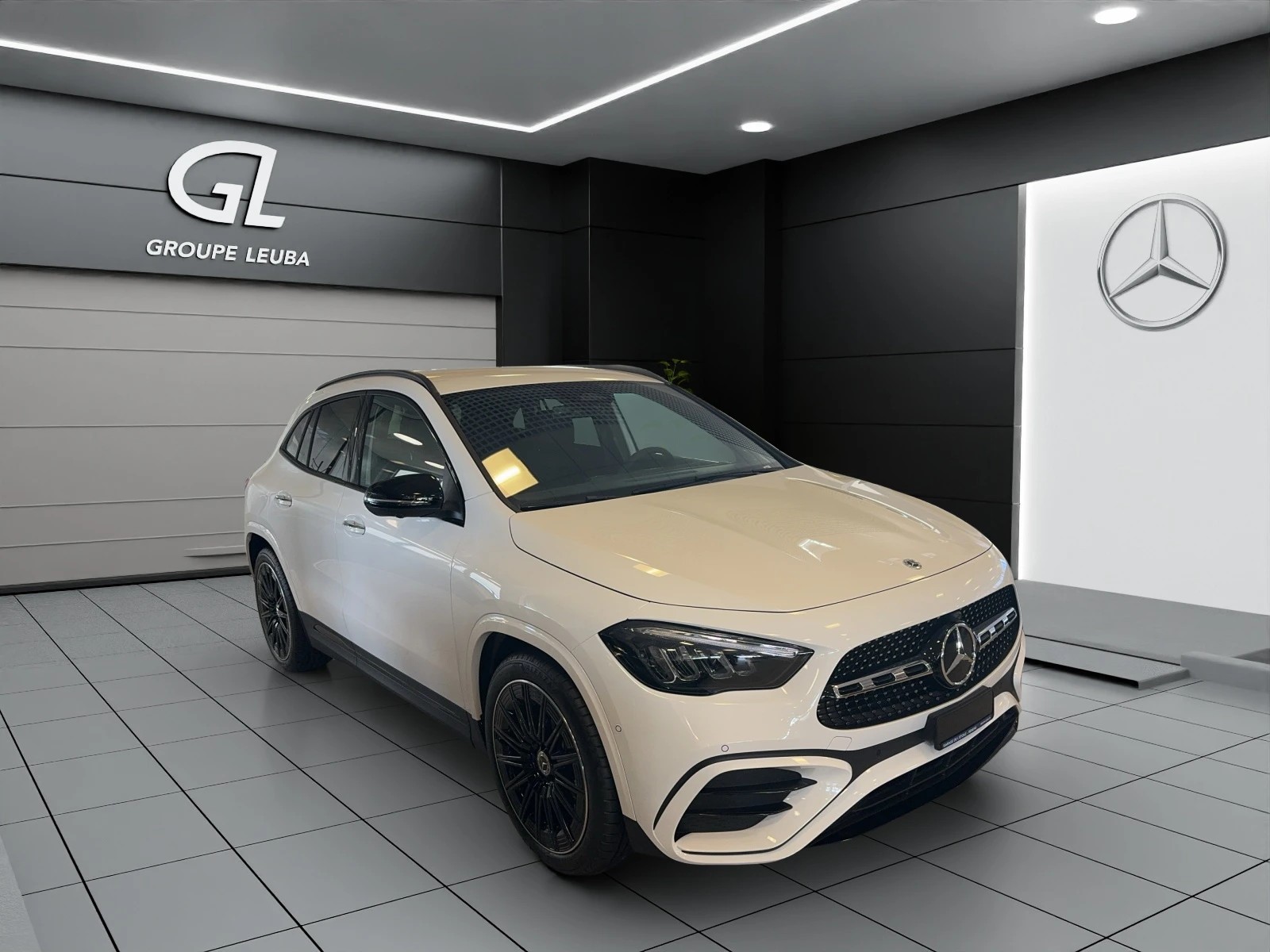 Photo MERCEDES-BENZ GLA-220 GLA 220 4Matic 8G-DCT