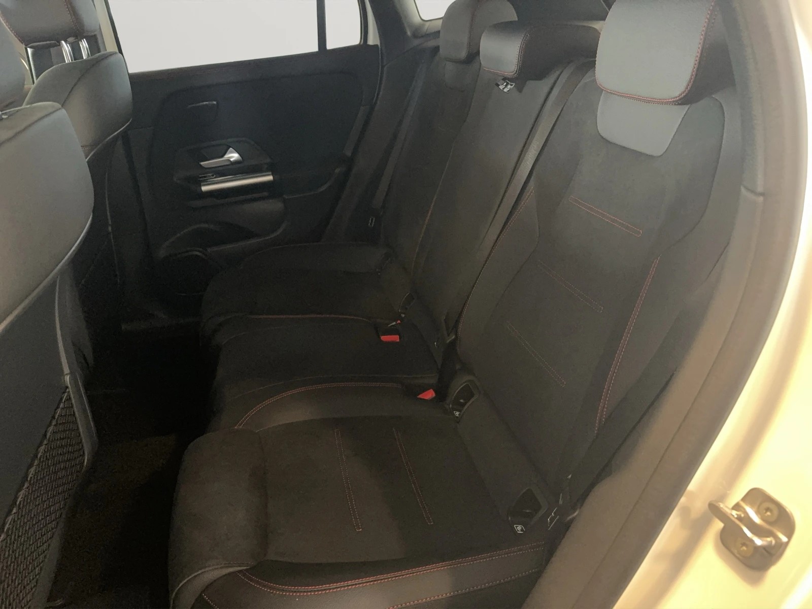 Image MERCEDES-BENZ GLA-220 GLA 220 4Matic 8G-DCT