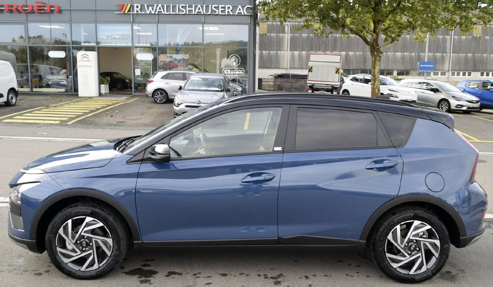 HYUNDAI Bayon 1.0 T-GDi Amplia-image-0