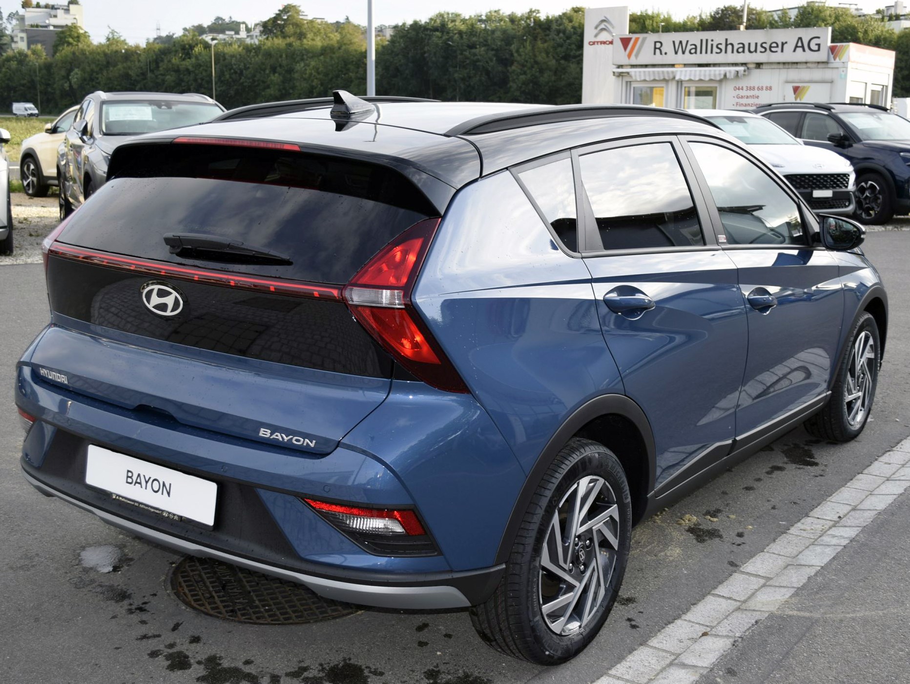 HYUNDAI Bayon 1.0 T-GDi Amplia-image-4