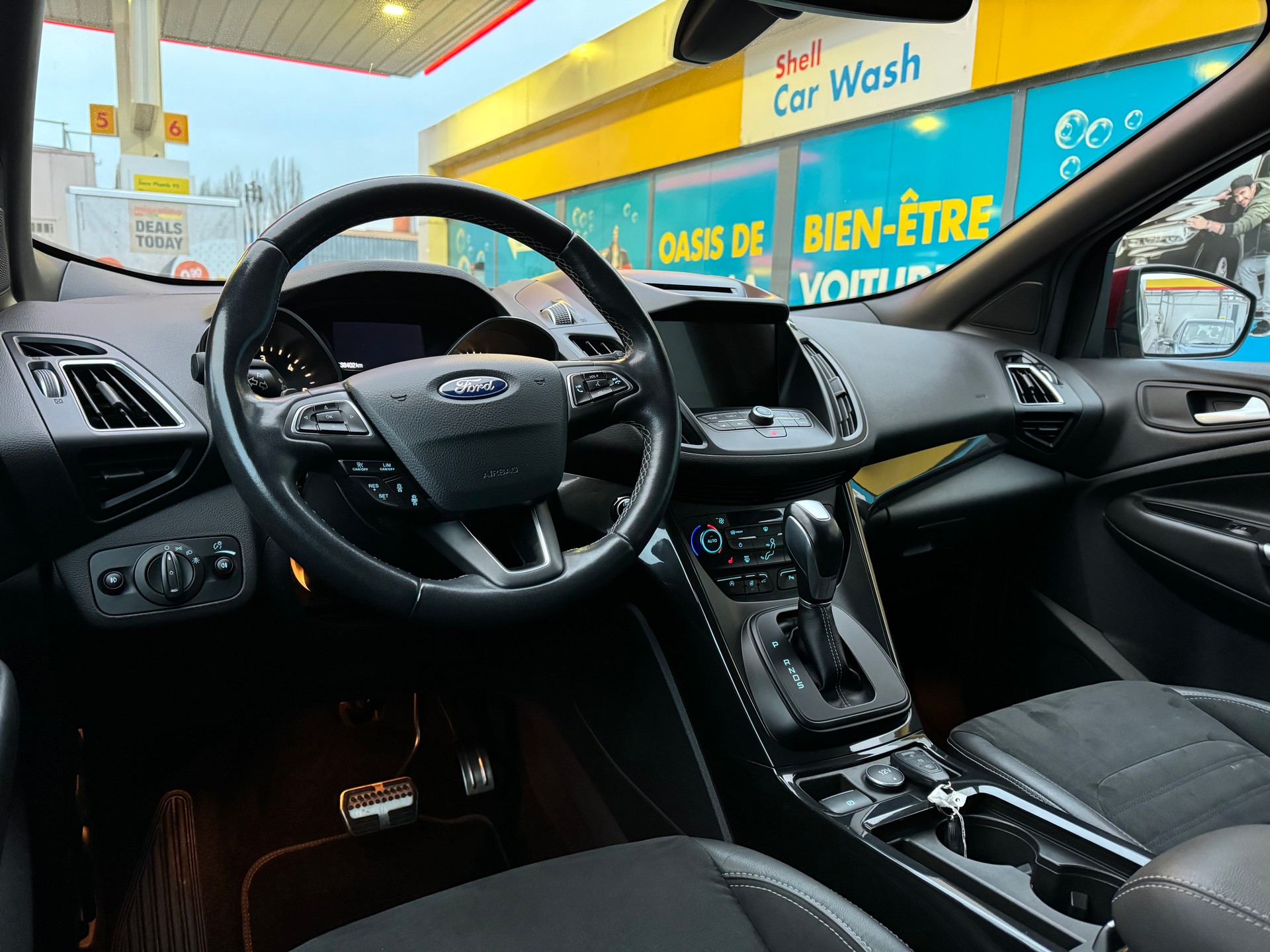 FORD Kuga 2.0 TDCi ST Line 4WD PowerShift-image-8