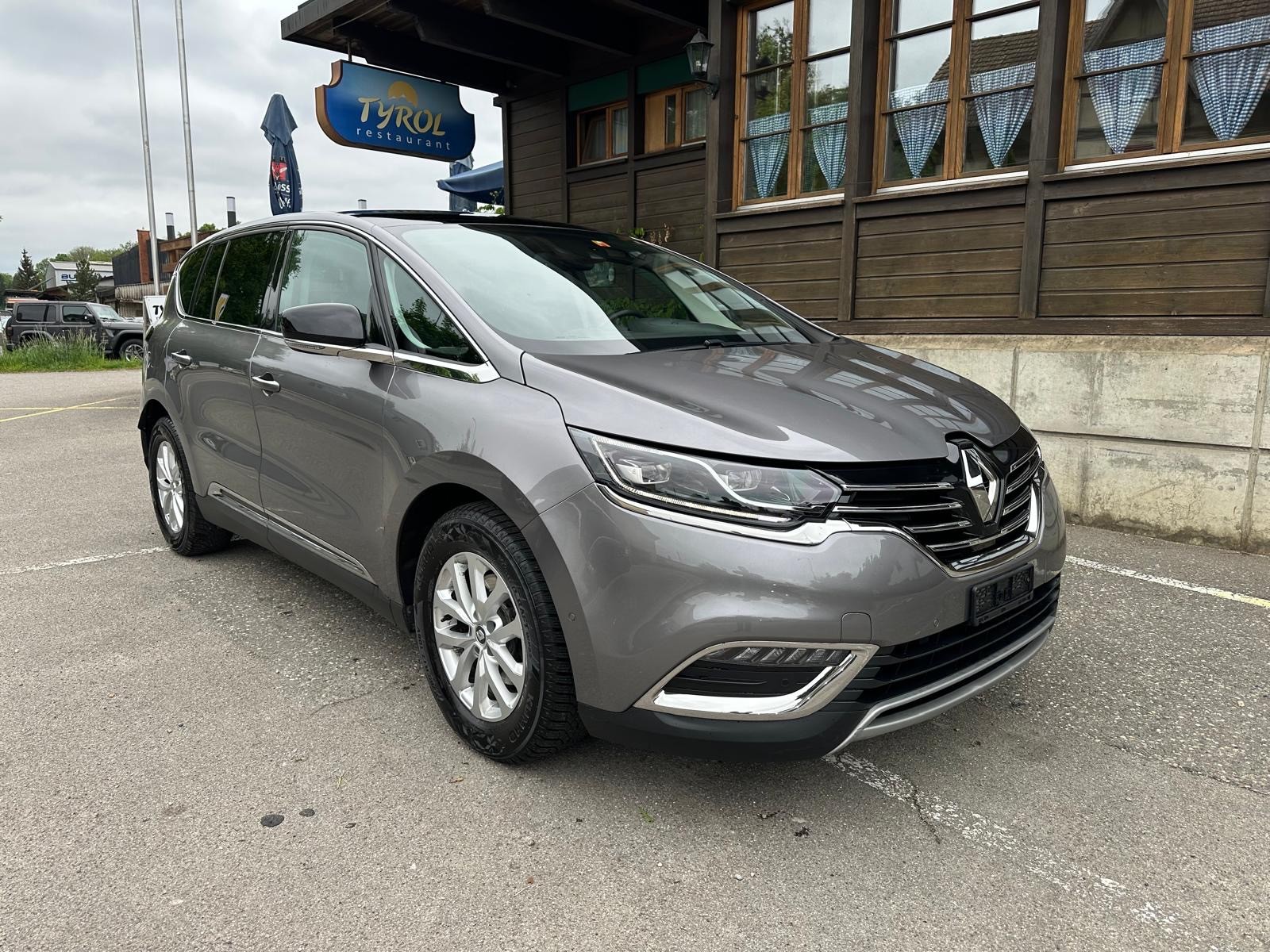 RENAULT Espace 1.6 dCi Initiale Paris EDC