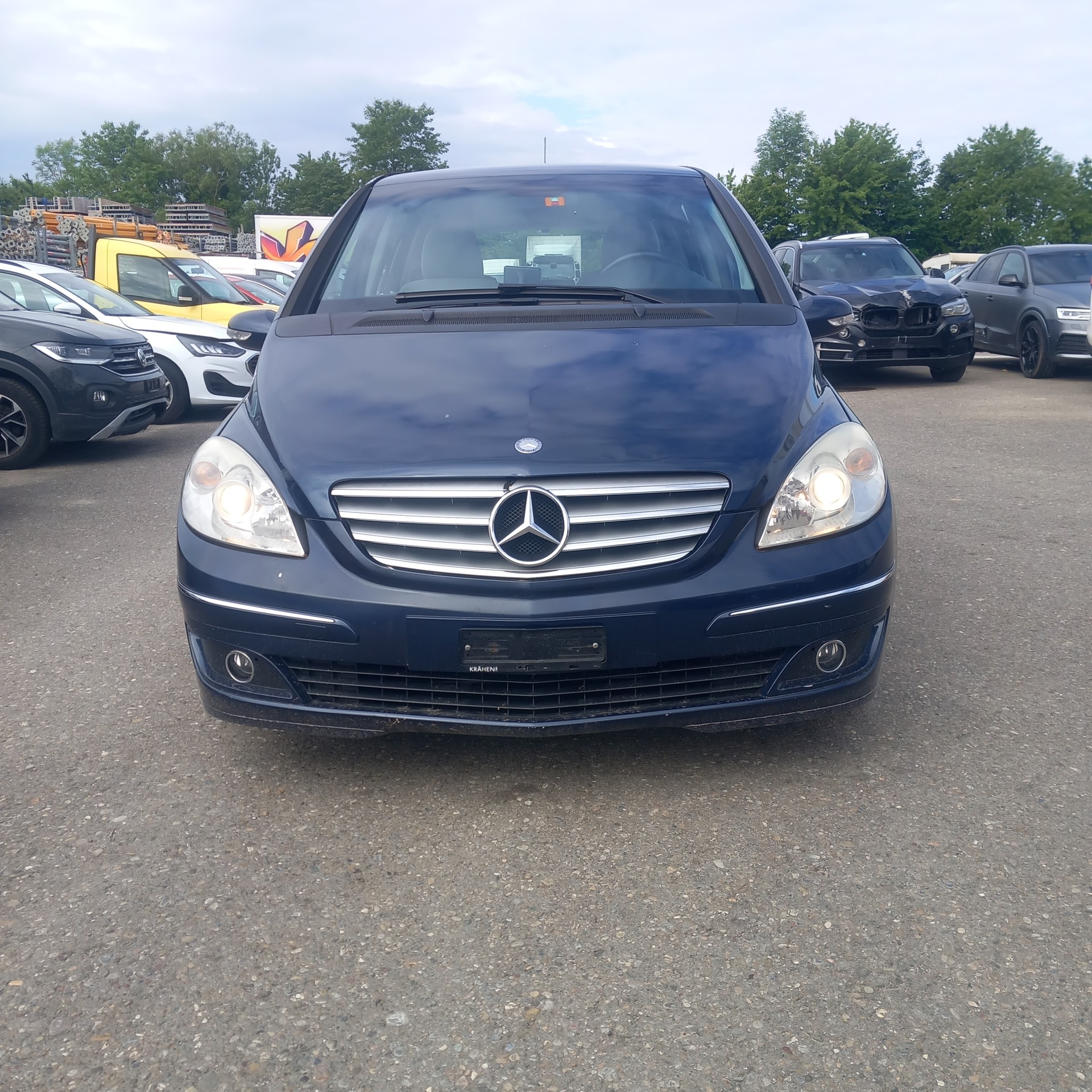 MERCEDES-BENZ B 170