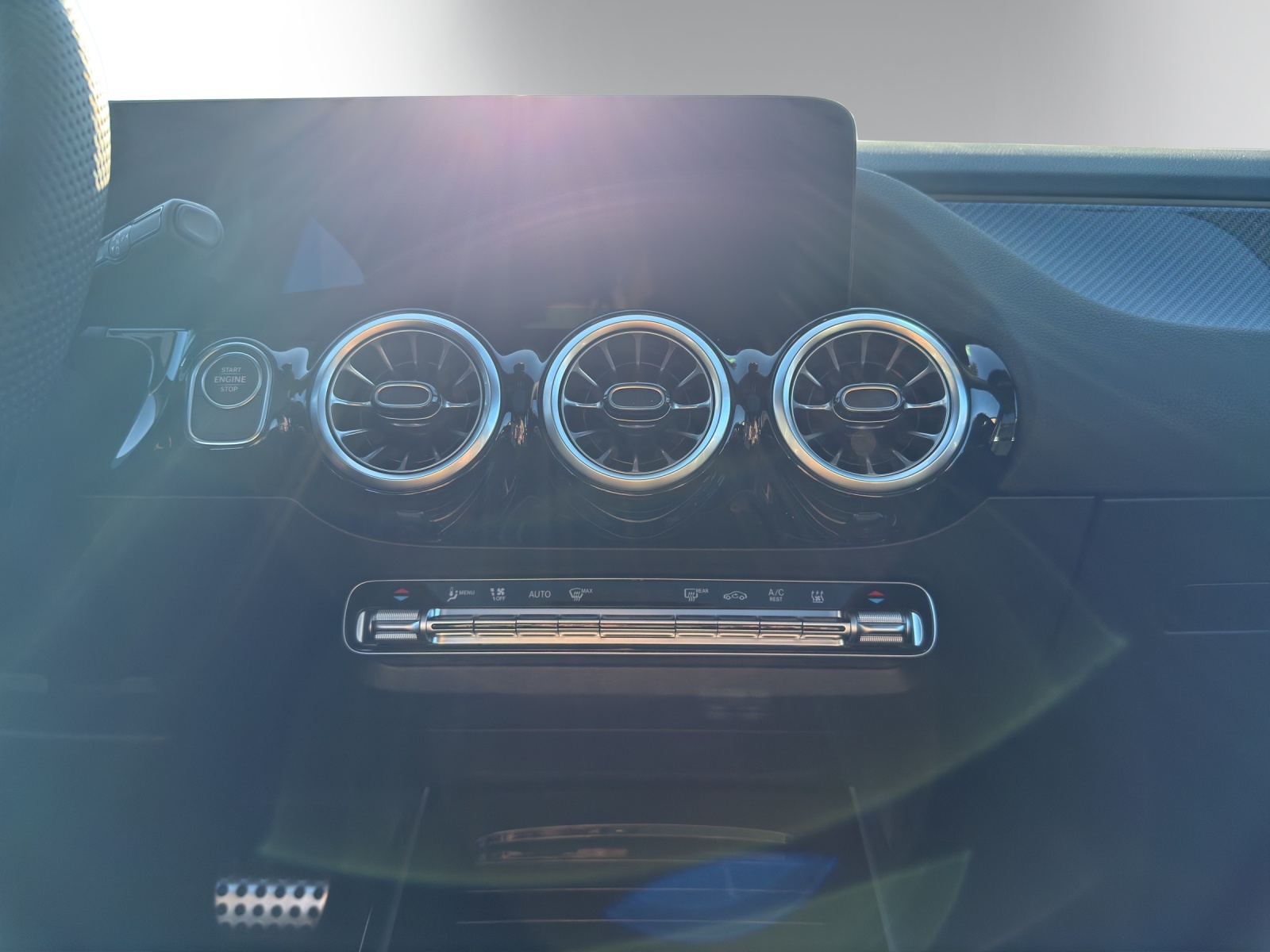 Image MERCEDES-BENZ GLA-250 GLA 250 e EQ Star 8G-DCT