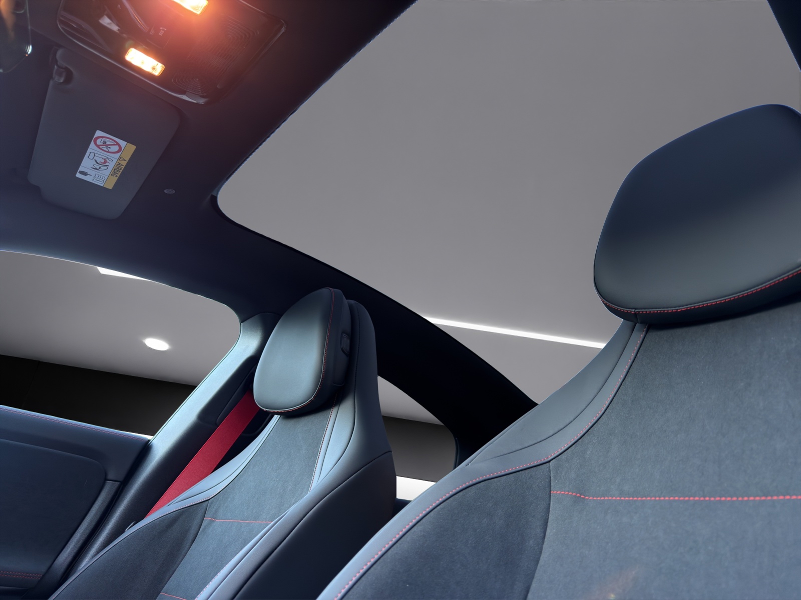 Image MERCEDES-BENZ CLA-200 CLA 200 8G-DCT 4Matic