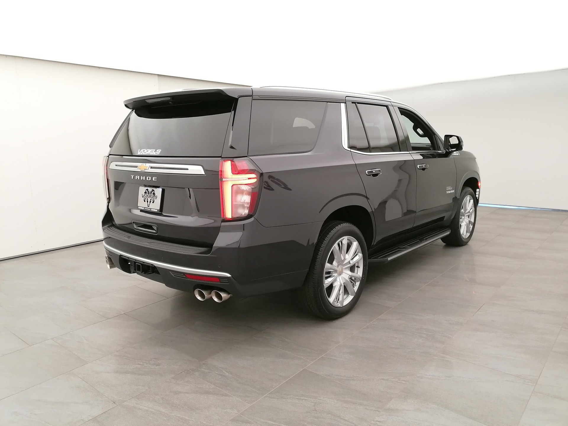 CHEVROLET TAHOE 6.2 AWD High Country-image-3