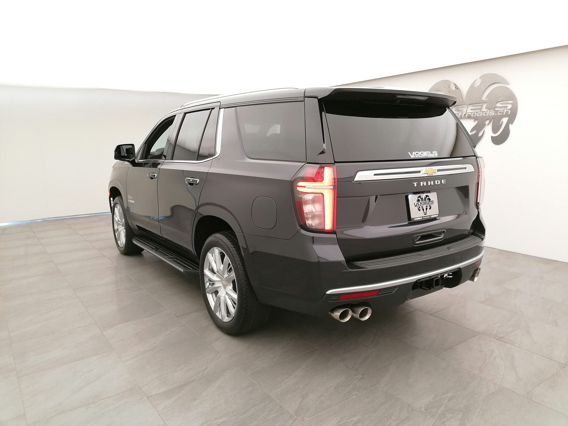 CHEVROLET TAHOE 6.2 AWD High Country-image-5