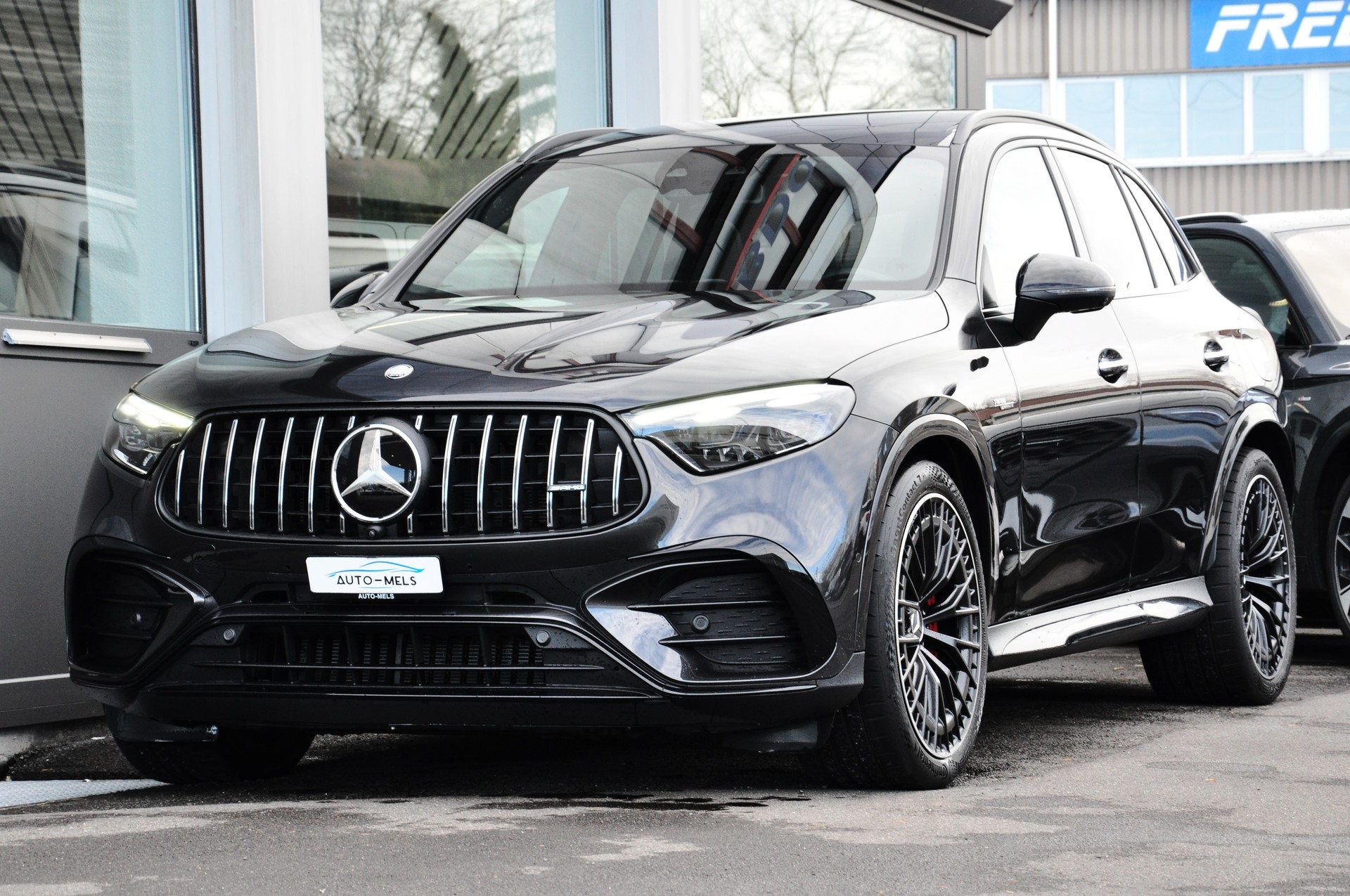 MERCEDES-BENZ GLC AMG 63 S e Performance 9G-Tronic-showroom-element-1