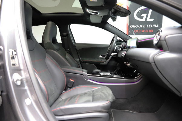 Image MERCEDES-BENZ A-250 A 250e AMG Line