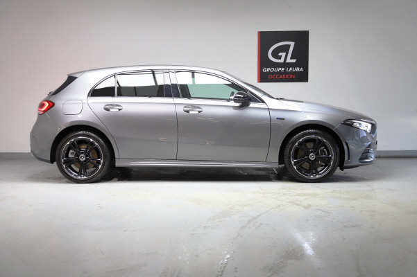 Image MERCEDES-BENZ A-250 A 250e AMG Line