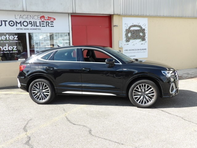 AUDI AUDI Q3 Sportback 45 TFSI e S line Attraction-showroom-element-1