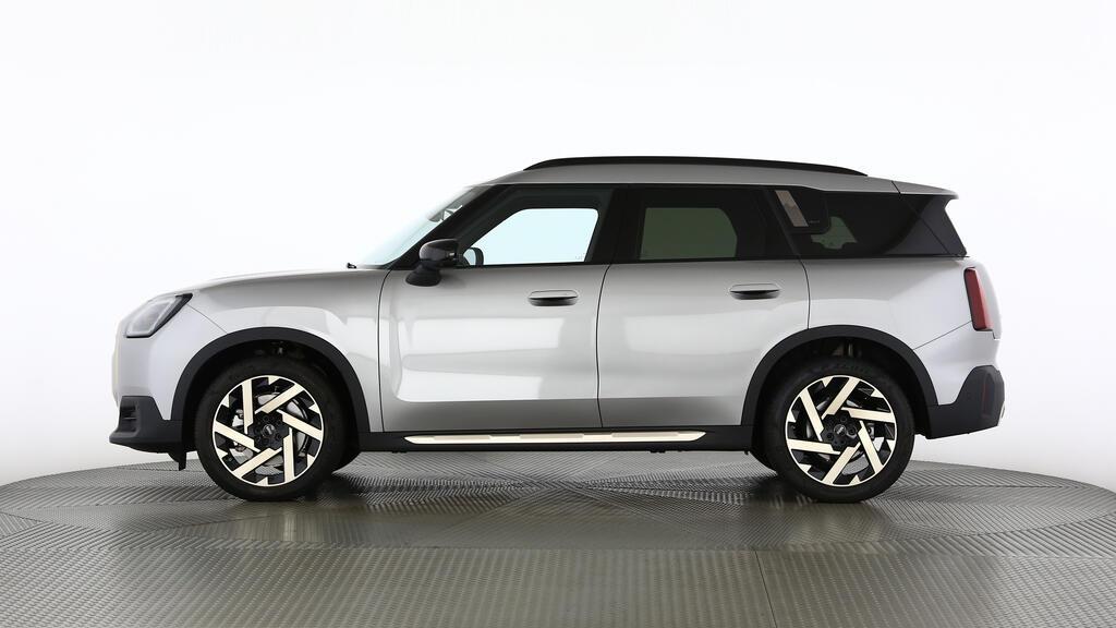 MINI Countryman S ALL4 Steptronic-showroom-element-3