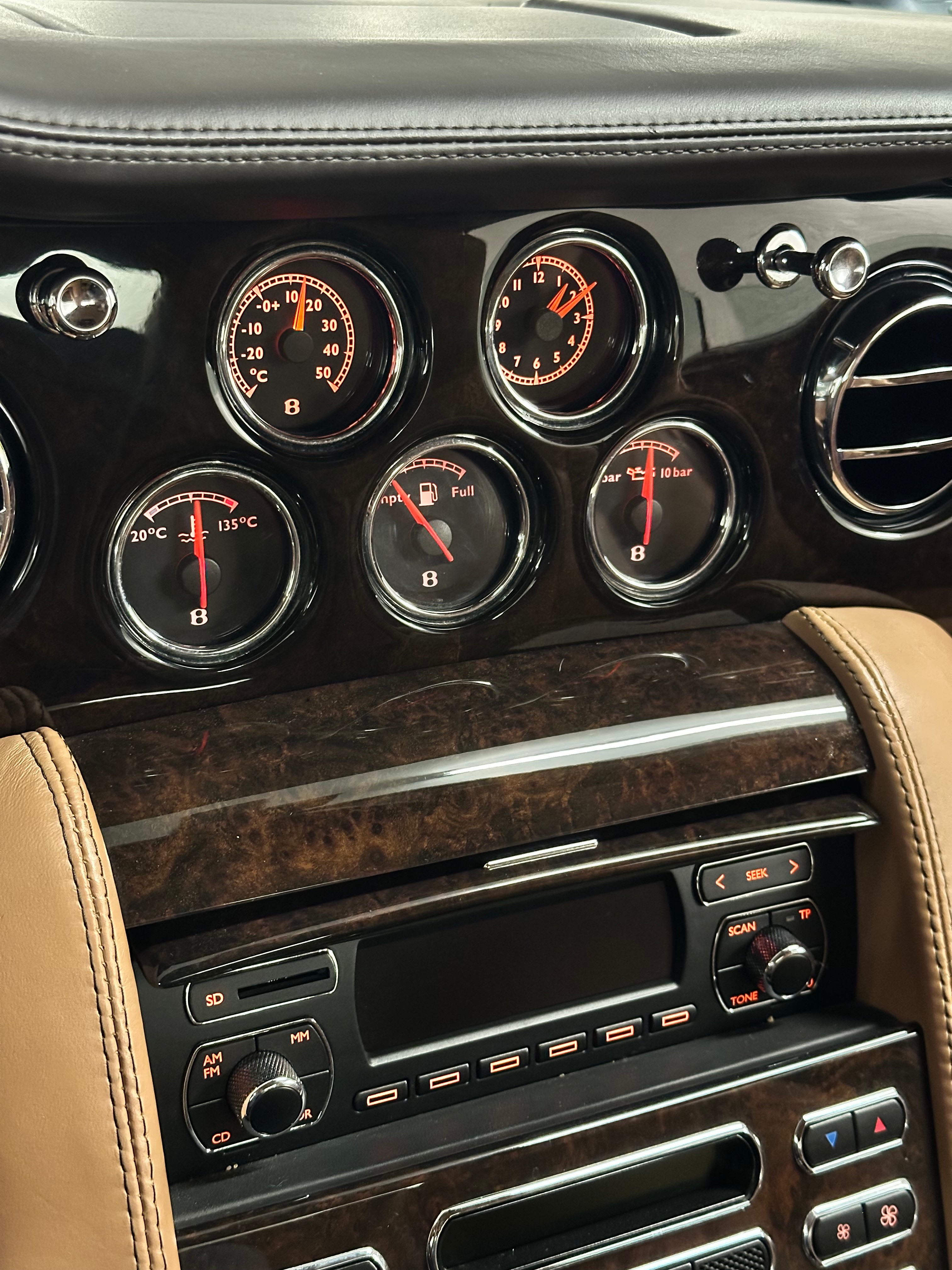 Image BENTLEY BROOKLANDS Brooklands