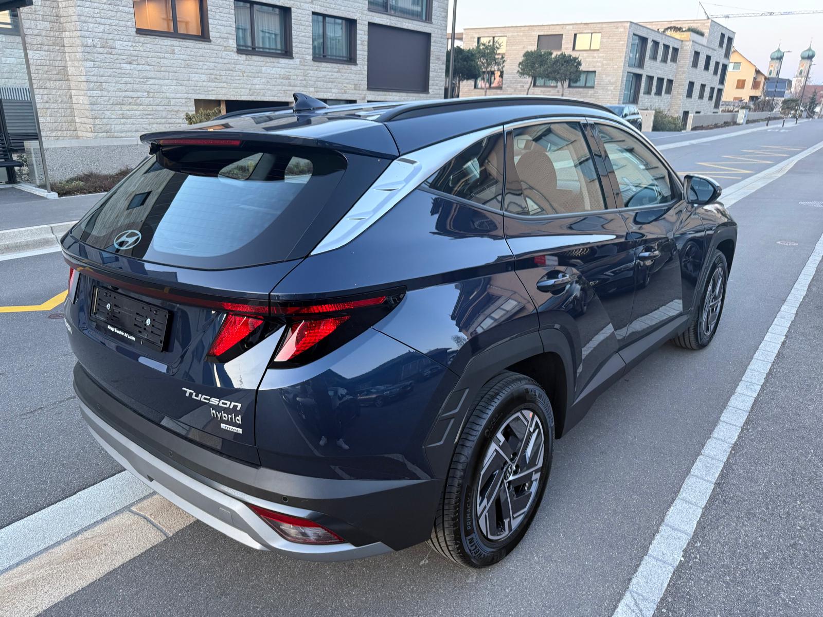 HYUNDAI 1.6 CRDI 48V 4 WD-showroom-element-3