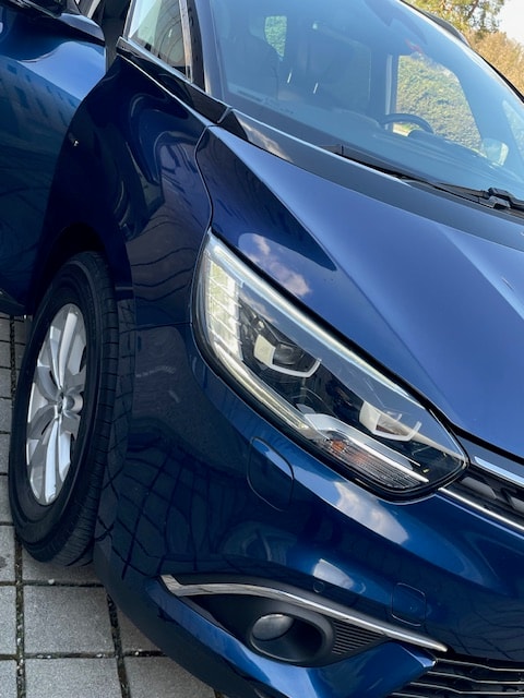 RENAULT Grand Scénic 1.6 dCi Bose EDC-image-5