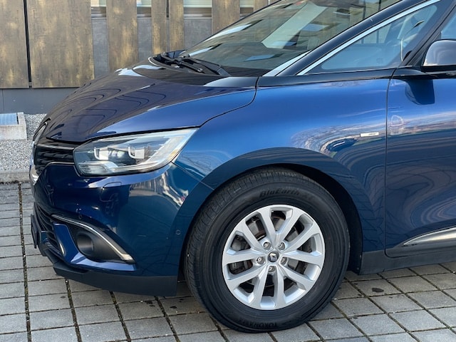 RENAULT Grand Scénic 1.6 dCi Bose EDC-image-9