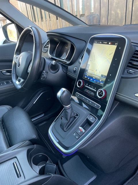 RENAULT Grand Scénic 1.6 dCi Bose EDC-image-22