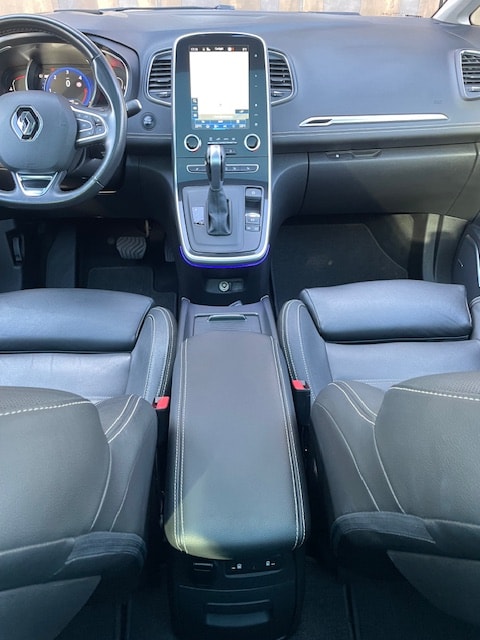 RENAULT Grand Scénic 1.6 dCi Bose EDC-image-23