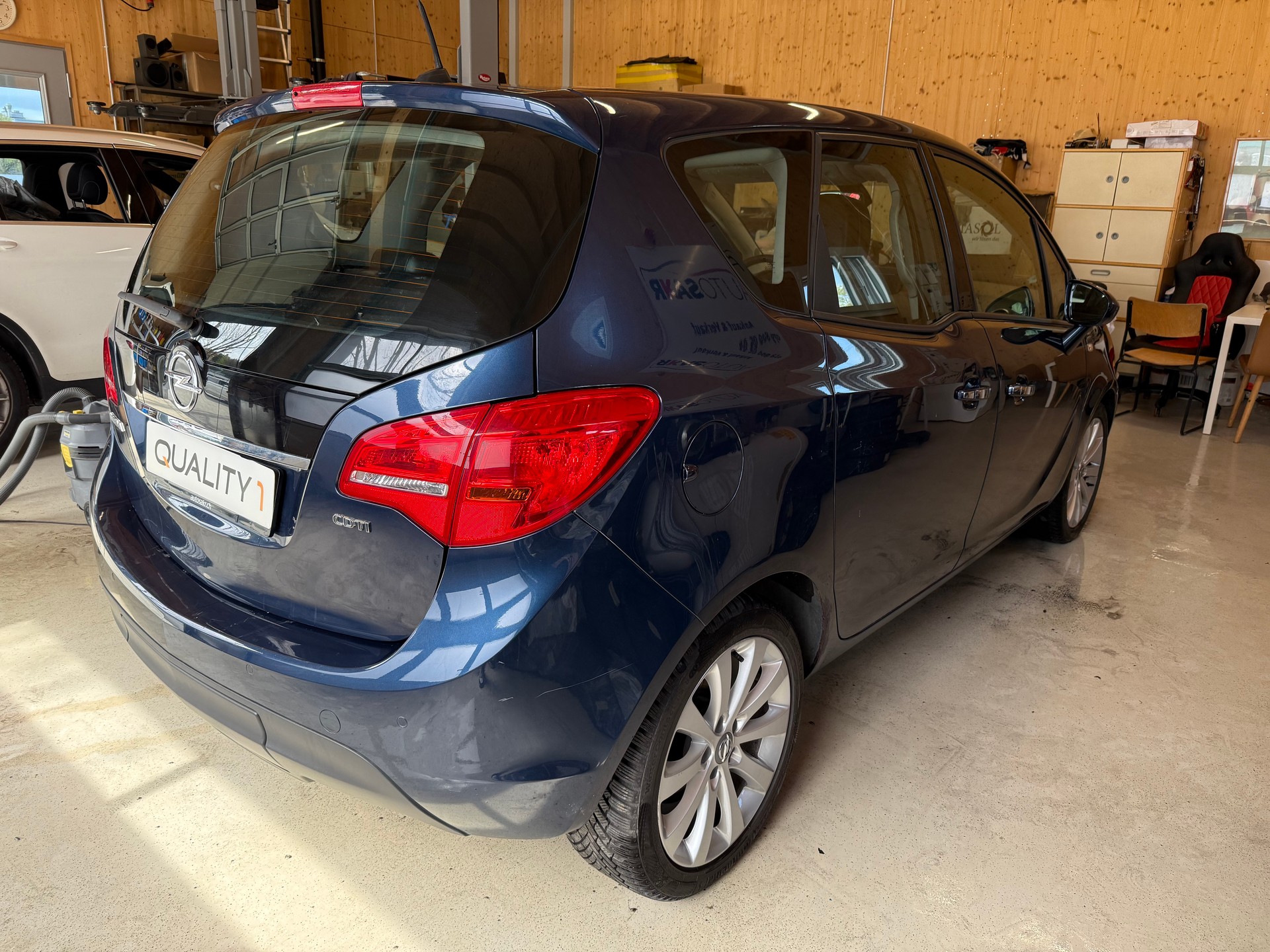 OPEL Meriva 1.7 CDTi Cosmo-showroom-element-3
