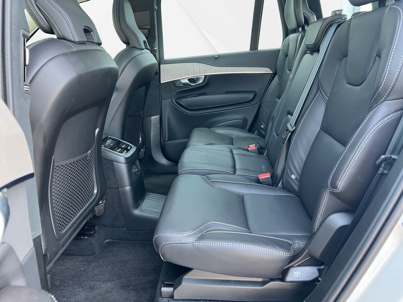 VOLVO XC90 2.0 T8 TE Ultimate Bright 7P. eAWD-image-13