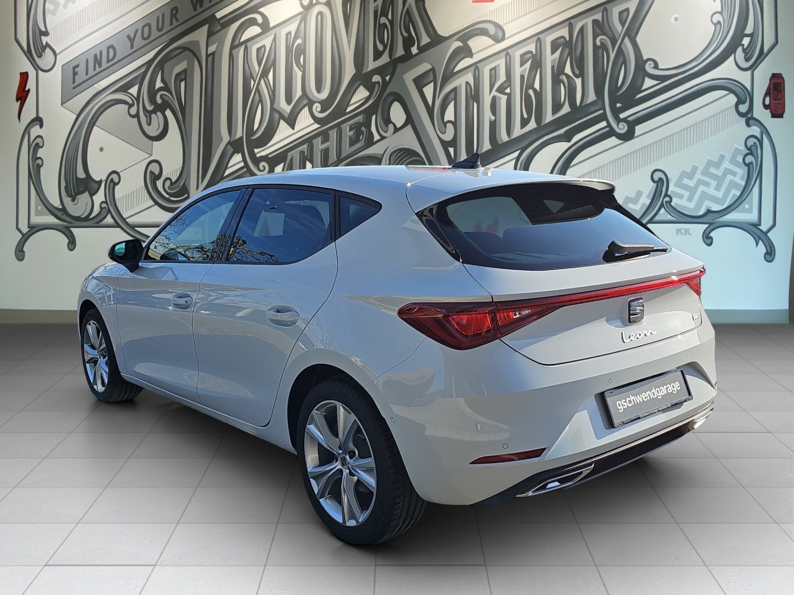 SEAT Leon 1.5 eTSI mHEV DSG Move FR-showroom-element-3