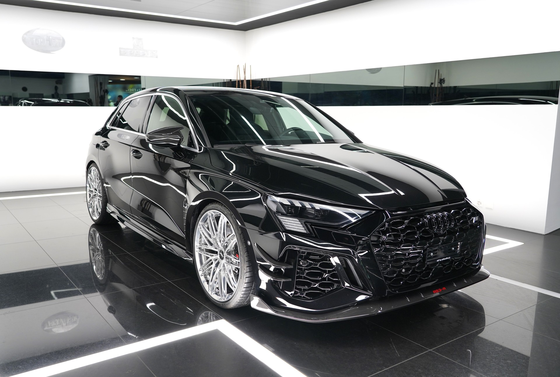 AUDI RS3 SB 2.5 TSI quattro ABT RS 3-R 1 of 200-showroom-element-1