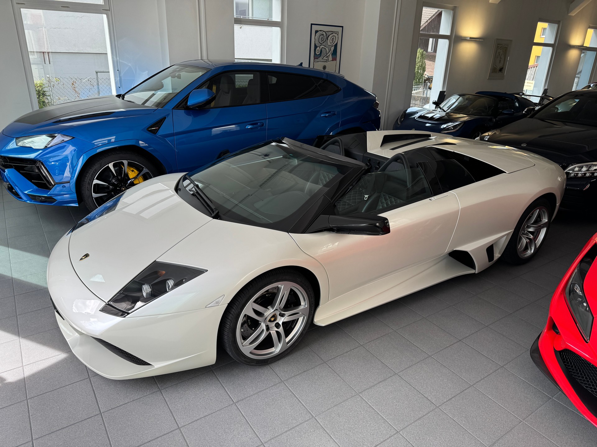 LAMBORGHINI Murciélago LP640-4 Roadster-image-3