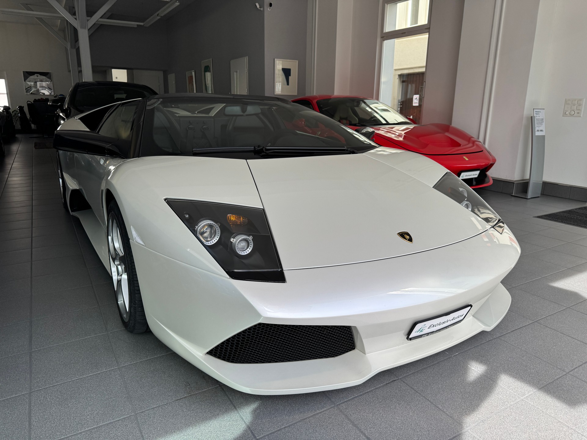 LAMBORGHINI Murciélago LP640-4 Roadster-image-0
