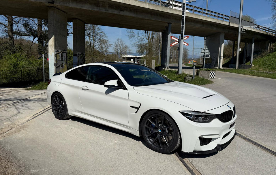 BMW M4 Coupé CS DKG-image-5