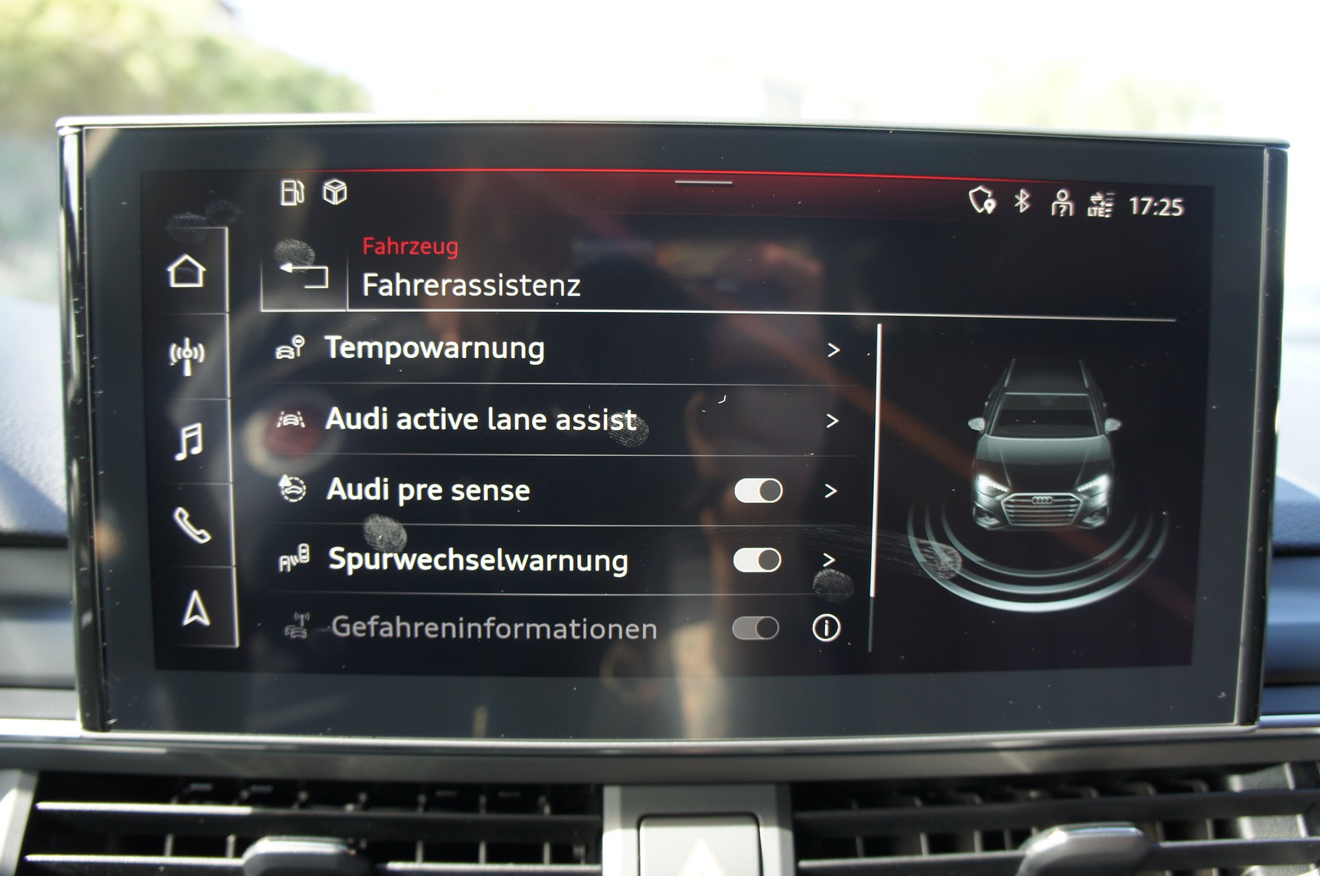 AUDI A4 Avant 40 TDI S line quattro S-tronic-image-19